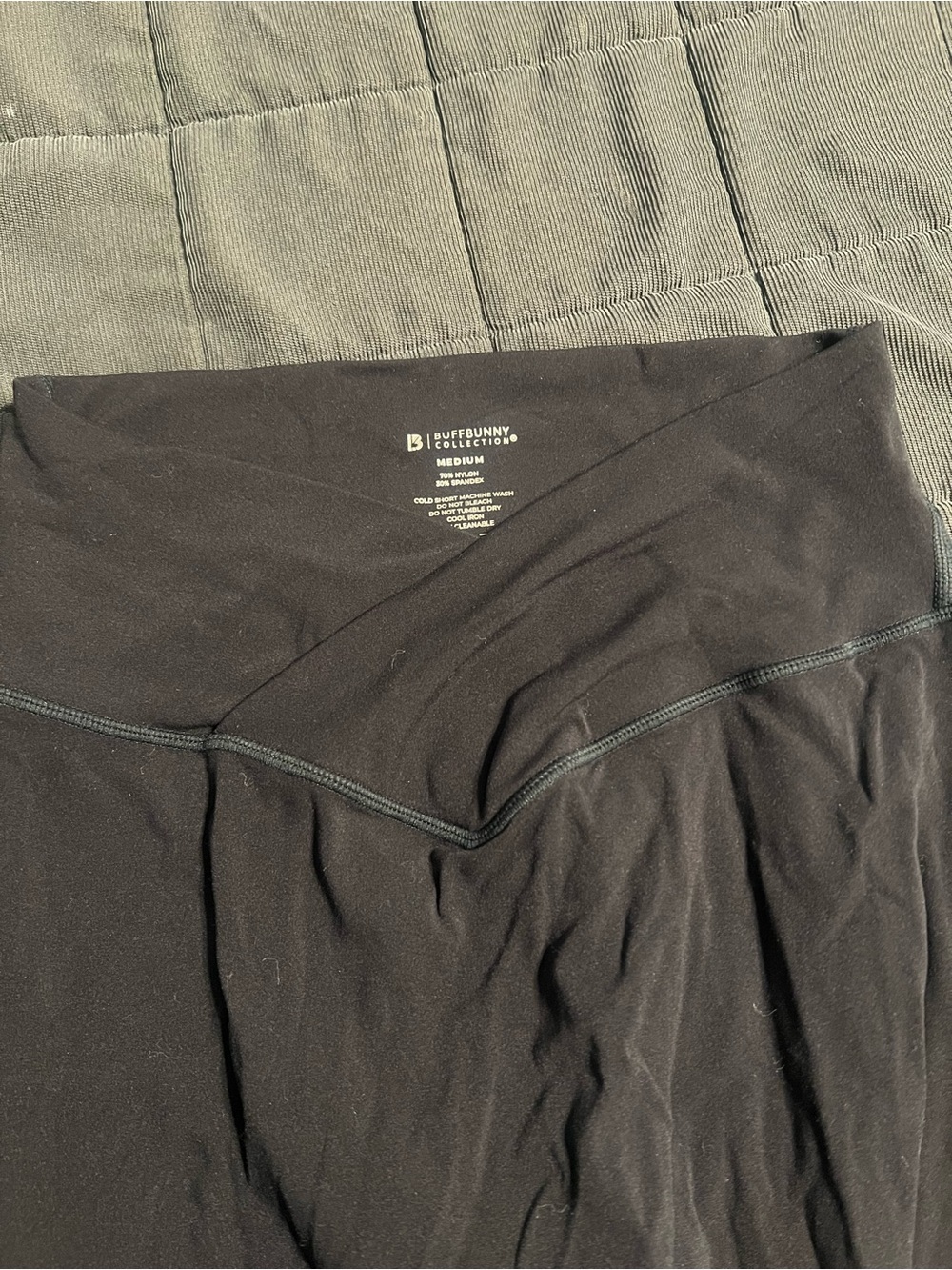 BuffBunny Men’s Black V-Waist Joggers